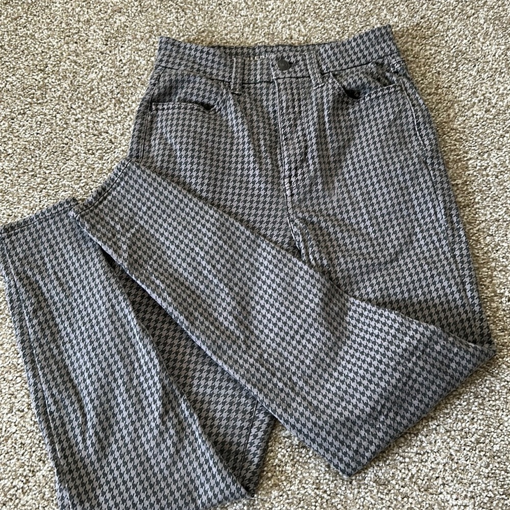 American Eagle curvy super hi-rise legging. Next level stretch. Size 0 Regular.